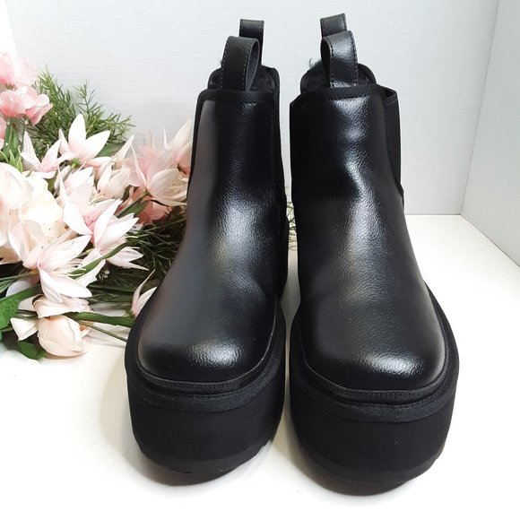 UGG Shoes - UGG Black Neumel Platform Shearling Chelsea Boot Size US 10